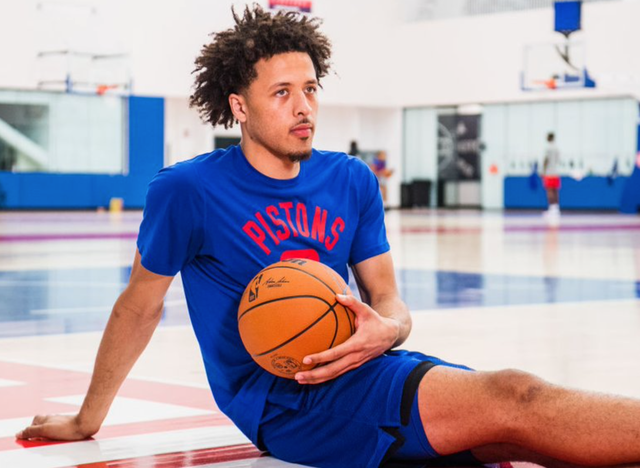 包含里尔集结日迎来里程碑;志在全明星赛名次提升;质疑声仍在;赛季目标并未改变的词条 包含里尔集结日迎来里程碑;志在全明星赛名次提升;质疑声仍在;赛季目标并未改变的词条