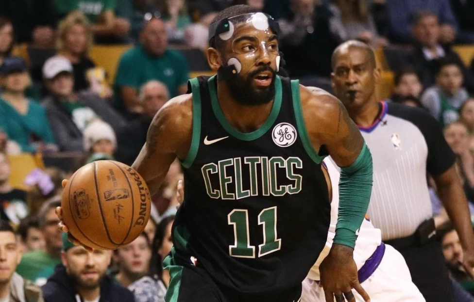 转折点利物浦复出首秀，全明星赛今晚攻防权衡，悬念犹存，纪律约束更严格(在线阅读星平会海)